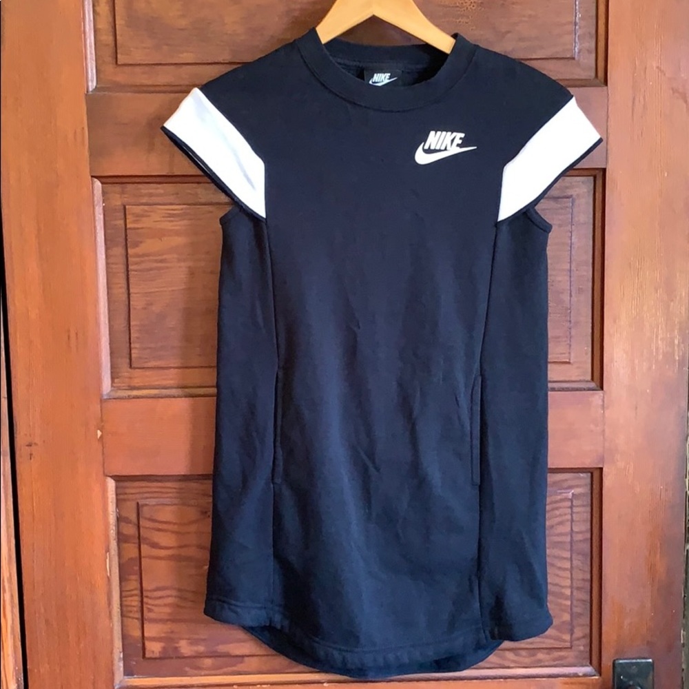 Nike Sweatshirt Dress size Medium